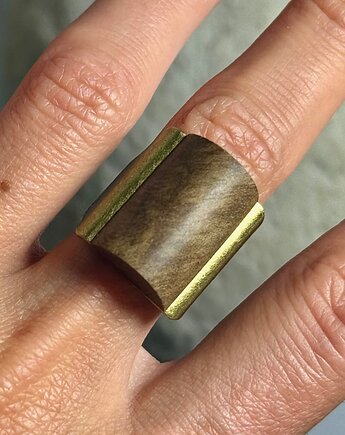 Pierścionek UNREGALE, MARACHIC