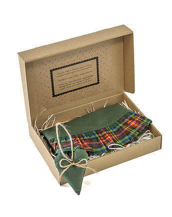 Prezent dla Mamy - Elegancki Fartuch Kuchenny ZESTAW z SERCEM, Madame Mami