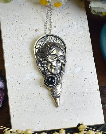 Miedziany posrebrzany ciężki wisior Dead Madonna z onyksem, Spirit Of Copper