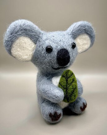 Figurka filcowana: koala z listkiem, Filcogonki
