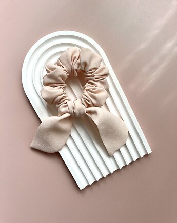 Różowa scrunchie Nina z odwiązywanymi uszkami, Volie Line