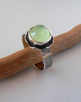 Pierścionek -seledynowy agat  w falbankach-, Emilia Woźniak