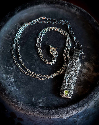 Naszyjnik męski  "Smoła " z naturalnym prasiolitem o szlifie fasetowym, ZIĘBA