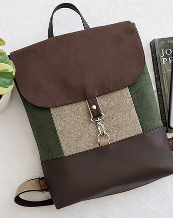 Damski plecak w kolorach ziemi., Fabrykawis