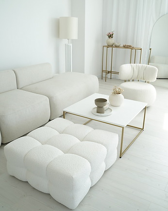 Sancha - stolik na złotej podstawie z siedziskiem w modnej tkaninie boucle, Papierowka Simple form of furniture