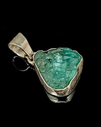 Szmaragd o surowej tafli, Pracownia Neores