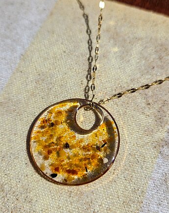 Zawieszka z bursztynem, Figa handmade accessories