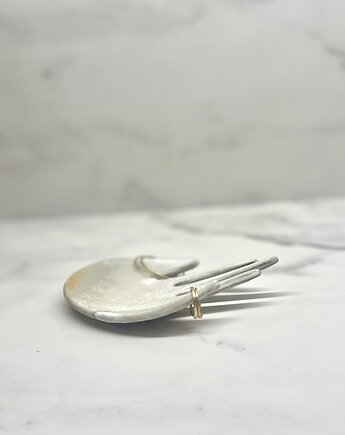 Ceramiczna Łapka Handmade Talerzyk na Biżuterię Milky Romantic, Maison Fragile