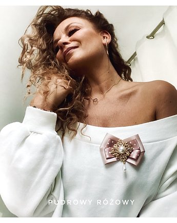 Brosza z ażurową ozdobą z perłą NEW, Pudrowy Różowy