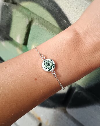 Bransoletka z zielonym kwiatkiem, biżuteria z talerzy