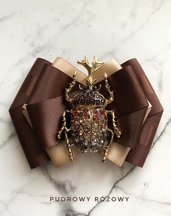 Brosza z cudnym Owadem z brązowych kryształków New Jesień, Pudrowy Różowy