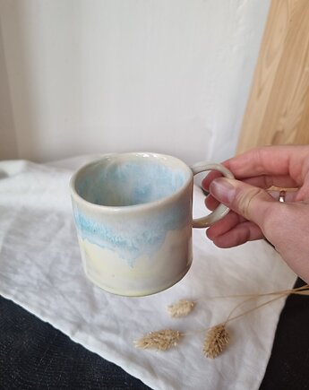 Kubek ceramiczny - UIKAT, krusz art