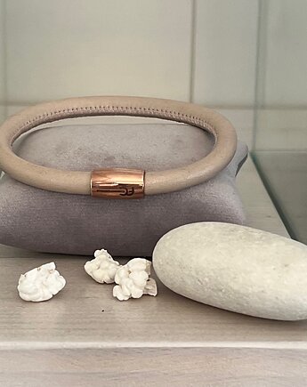 Bransoletka damska ze skórki w kolorze ecru zapięcie na magnes