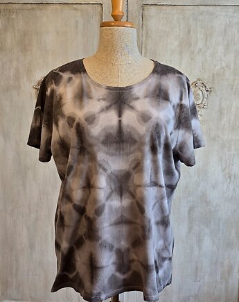 T-shirt shibori farbowany roślinami Taniny