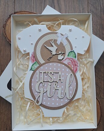 Kartka na baby shower dziewczynki (w pudełku), Kartkodzielo