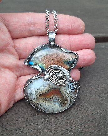 Zatoka - wisiorek, po drugiej stronie lustra