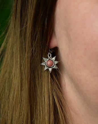 Małe kolczyki słoneczka rodonit wire wrapping, Agata Rozanska