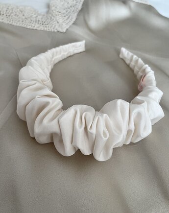 Jedwabna marszczona opaska Amy w kolorze ecru, Volie Line