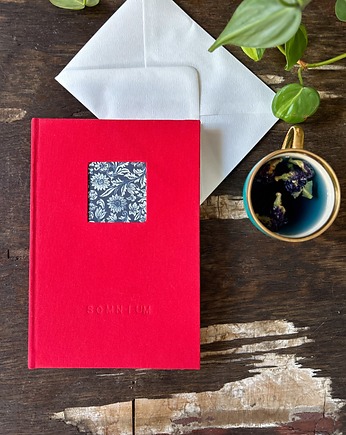 Notes Somnium (czerwień), Pracownia Szeptem