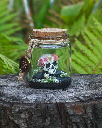Słoik z Czaszką i Kwiatami Świecący, Nest of Bones
