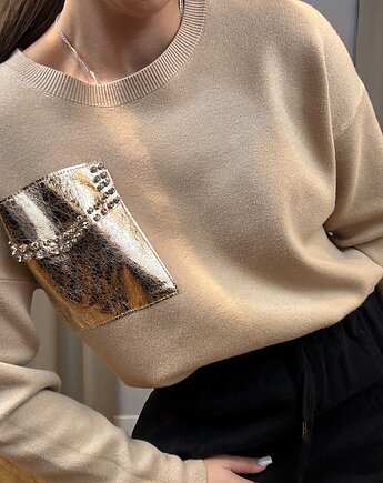 Sweter z ozdobną kieszenią, SOLO moda