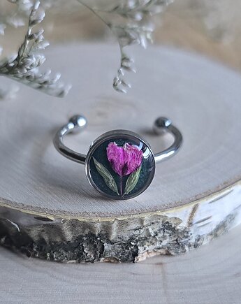 Pierścionek różowy kwiat prawdziwy żywica dziewczęcy gipsówka, zkwiatem