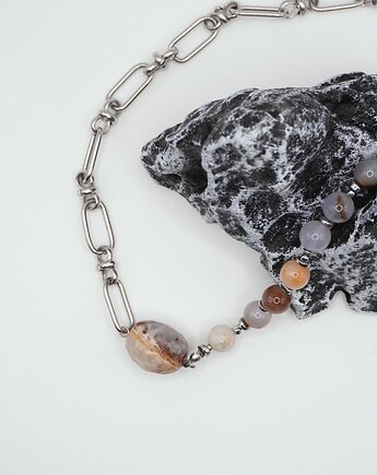 Naszyjnik Chalcedon, Unique