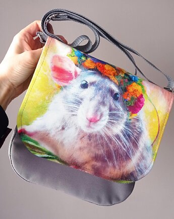 Listonoszka ze szczurem, Naduu