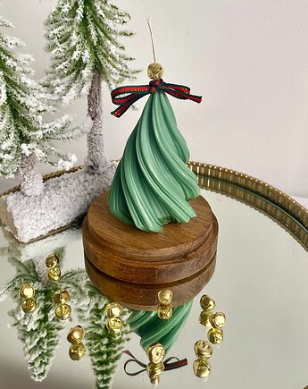 Świeca ekologiczna sojowa dekoracyjna "Christmas Tree " 103x68mm, Coccola JEWELLERY