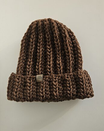 Brązowa czapka wełniana, Las i Łąka