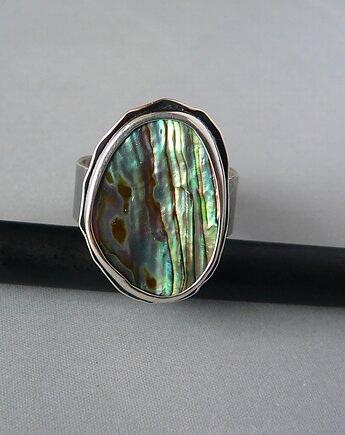 Pierścionek -muszla Paua-, Emilia Woźniak