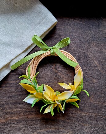 Dekoracyjny wianuszek ze sztucznych kwiatów, Wooden Love