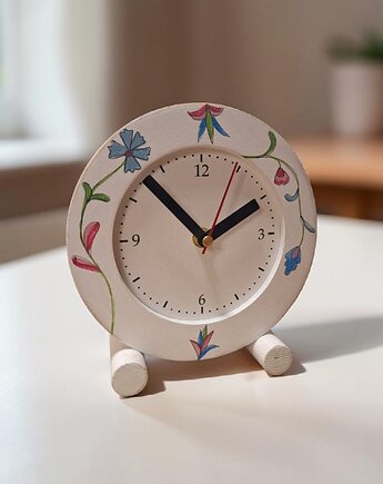 Zegar drewniany  biurkowy biały folk, Clock Wood Studio