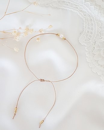 Beżowa nitka z perłą, LEI handmade 