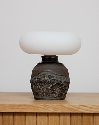 Lampa stołowa Lawa, Burchart Studio