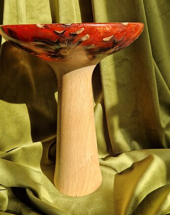 Nowoczesna patera na wysokiej nóżce, Fairytalewood