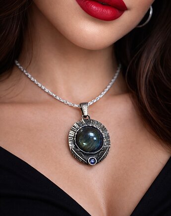 Wisiorek z łańcuszkiem srebro, Sin Art 