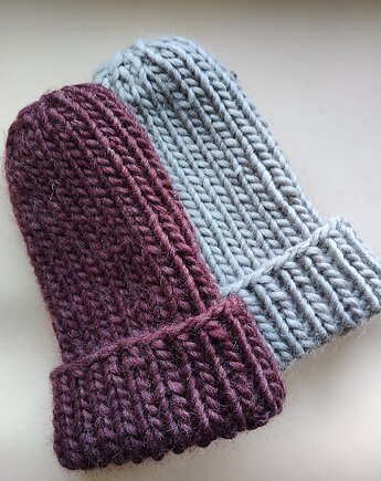 Wełniana czapka na drutach WOOLLY, Po.dziergane