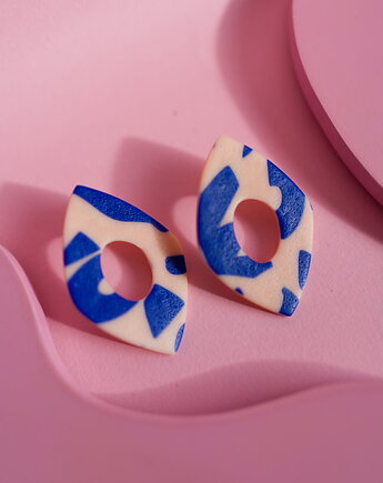 Minimalistyczne sztyfty w organicznym kształcie, Dwie Gliny