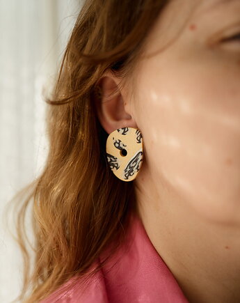 Wiszące sztyfty w organicznym kształcie, Dwie Gliny