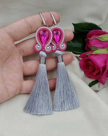 Kolczyki z chwostami, różowe chwosty, srebrne fuksja klipsy, Soutacheria