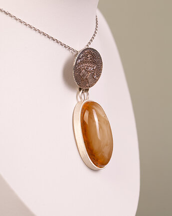 Wisiorek srebrna moneta z bursztynem bałtyckim, Andorii by Baco