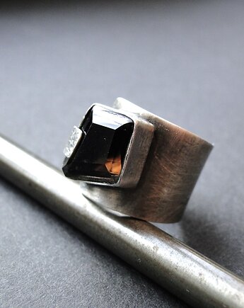 Pierścień Kwarc dymny 07, Memero