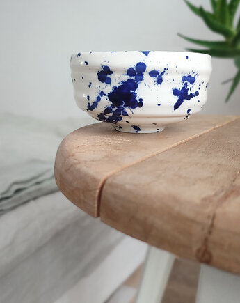 Porcelanowa czarka w niebieskie kropki, Mazurek and things