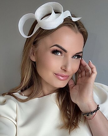 Fascynator Melody BIAŁY/oraz inne kolory, MONIKA SAXTON LUXURIOUS MILLINERY