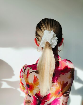 Gumka jedwabna, scrunchie, frotka white lotus MAXI, Capillum