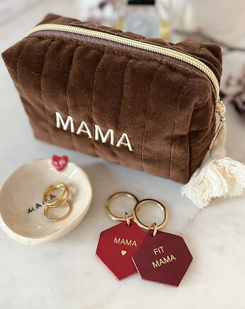 Kosmetyczka pikowana z haftem "Mama", Boski Bajzel