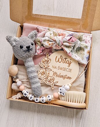 Duży zestaw prezentowy dla niemowlaka baby gift shower box z kotem, Dary Rusałki