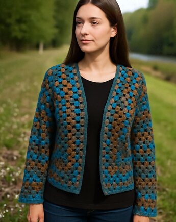 Sweter narzutka na szydełku "Jeziora Toń", Ciotka Matylda