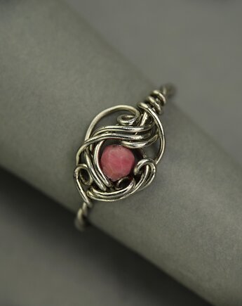 Pierścionek regulowany rodonit wire wrapping, Agata Rozanska